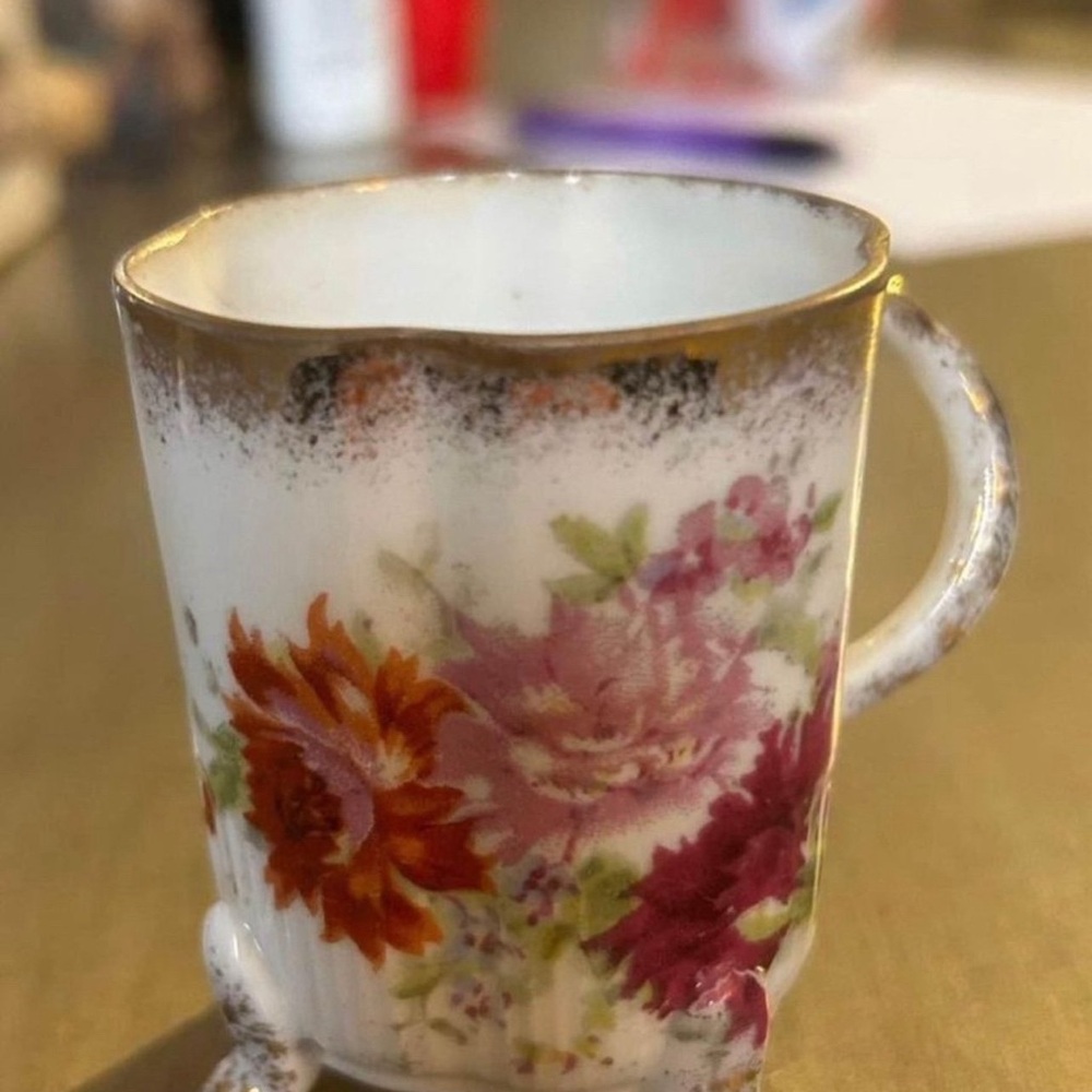 Vintage Small Decorative Floral Porcelain Teacup with Gold Rim